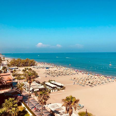 Ferienwohnung Carihuela Playa - 2ª Linea De Playa - Piscina - Parking Gratis Torremolinos Exterior foto